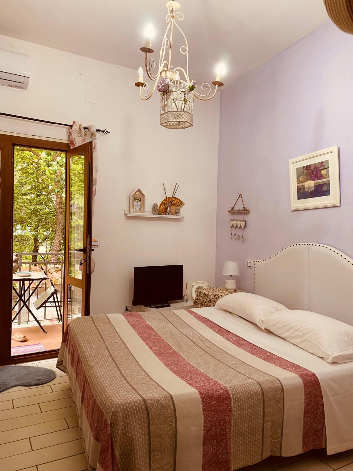 B&B Rifugio Angelina Виетри Экстерьер фото